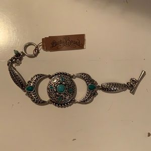 NWT - Lucky Brand bracelet